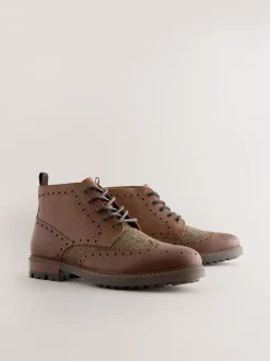 Tan Brown Heritage Brogue Boots