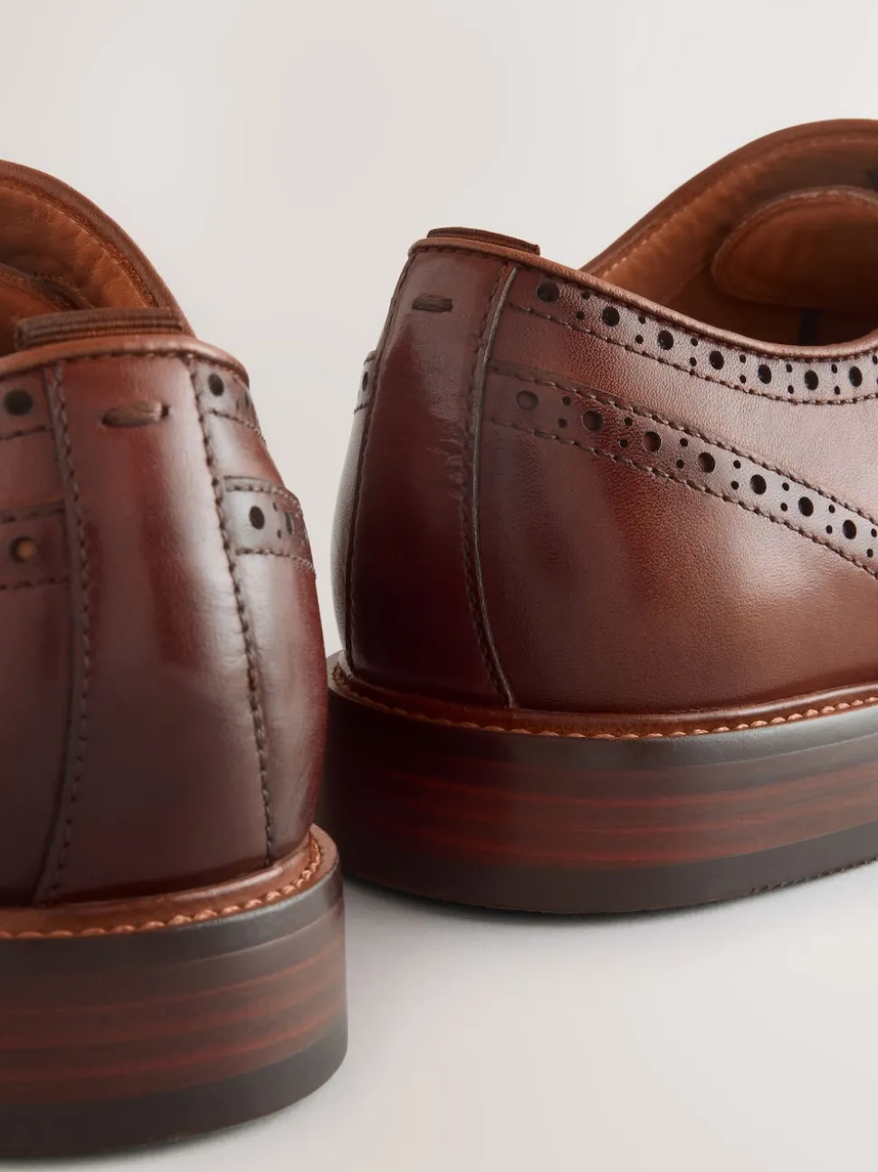 Tan Brown Oxford Wingcap Leather Shoes