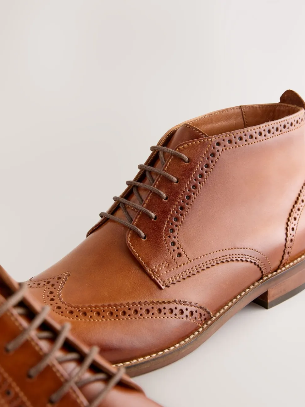 Tan Brown Smart Brogue Leather Boots