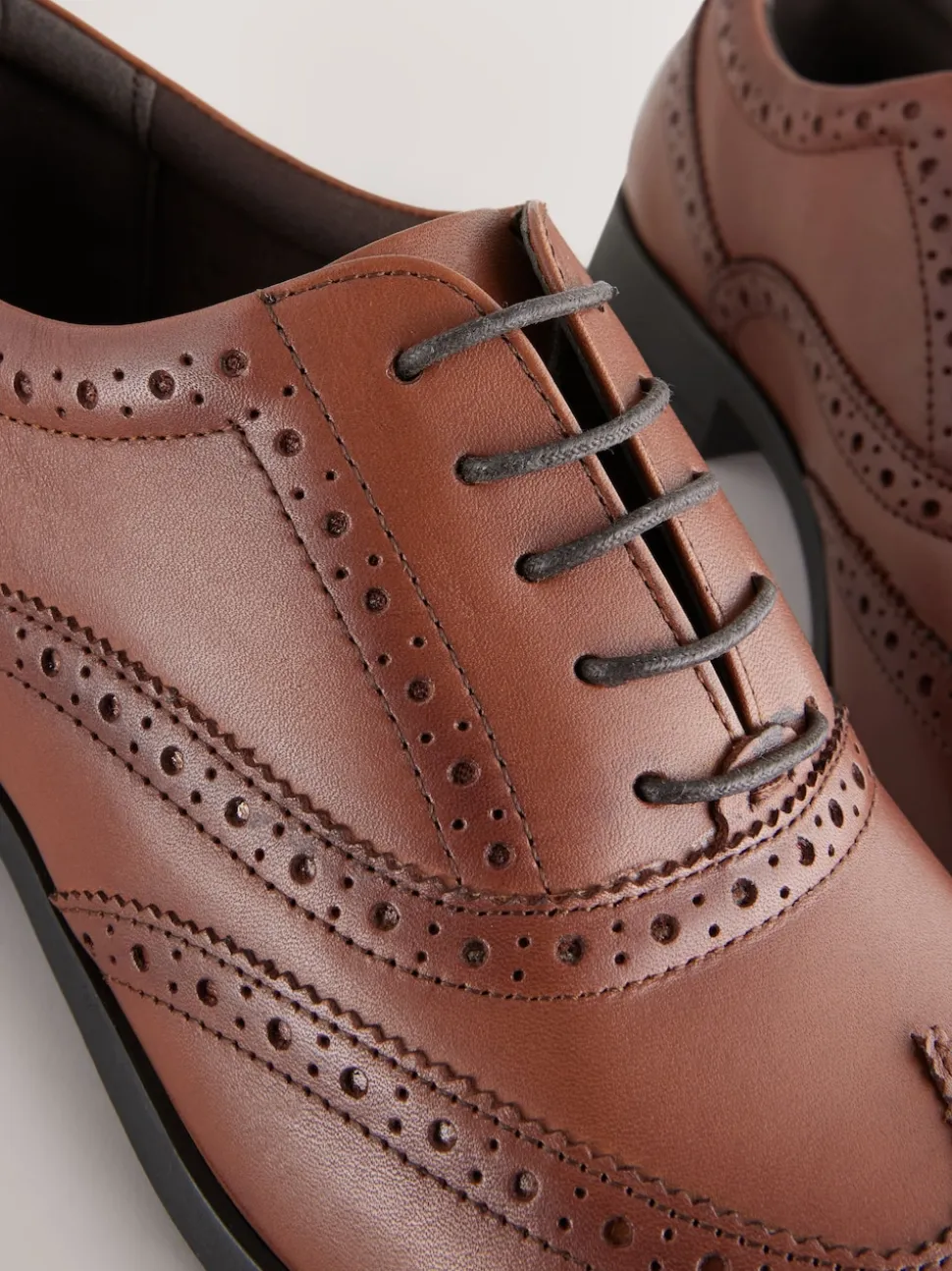 Tan Brown Standard Fit Leather Oxford Brogue Shoes