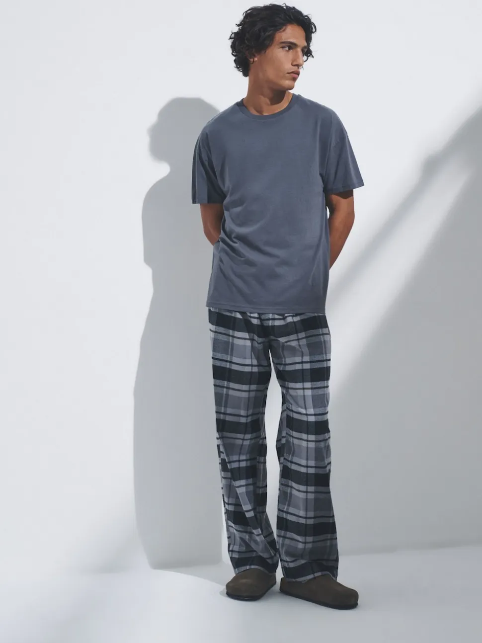 The Set 2 Pack Jersey T-Shirt and Flannel Pyjamas Black/Grey