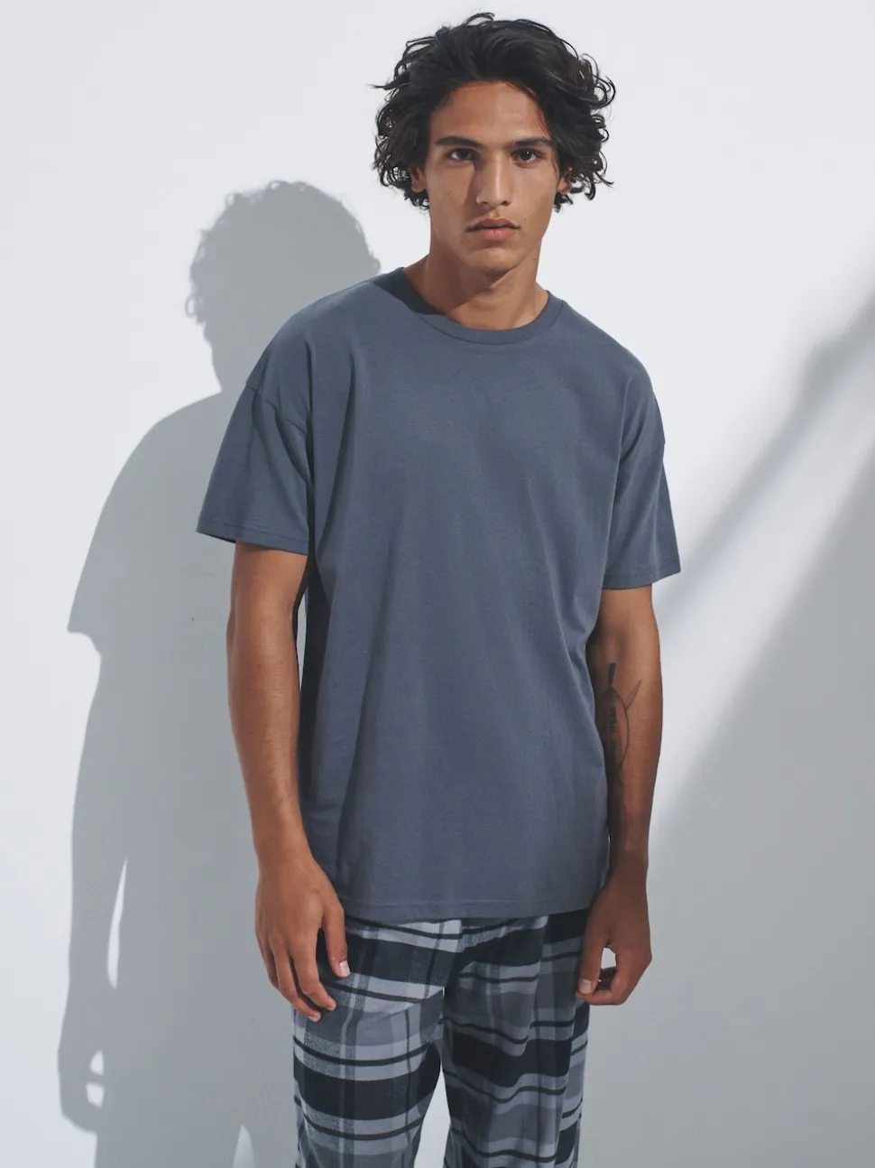 The Set 2 Pack Jersey T-Shirt and Flannel Pyjamas Black/Grey