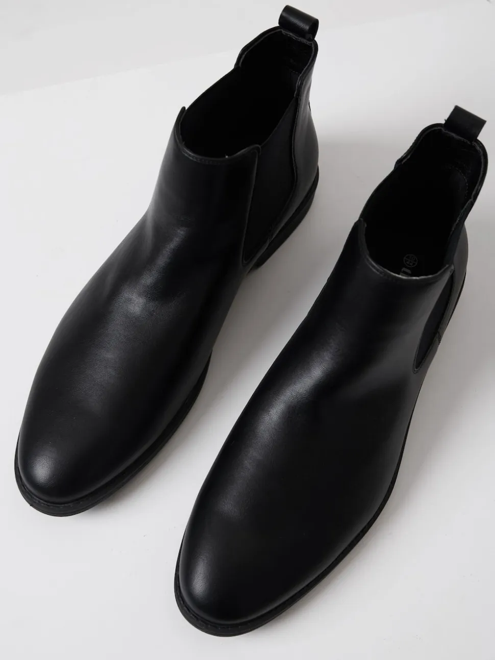 Threadbare Black Chelsea Boots