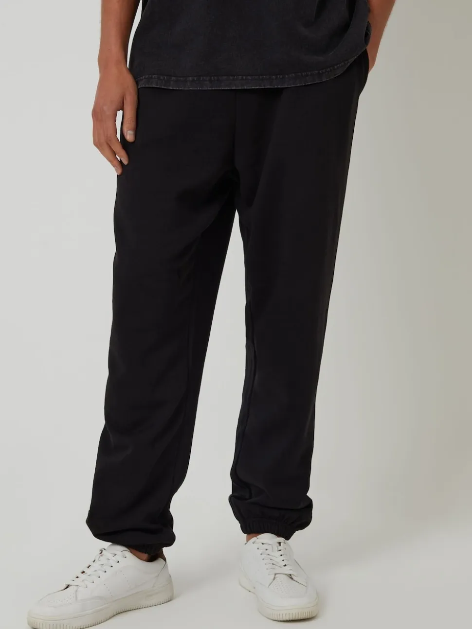 Threadbare Black Relaxed Fit Cuffed Joggers