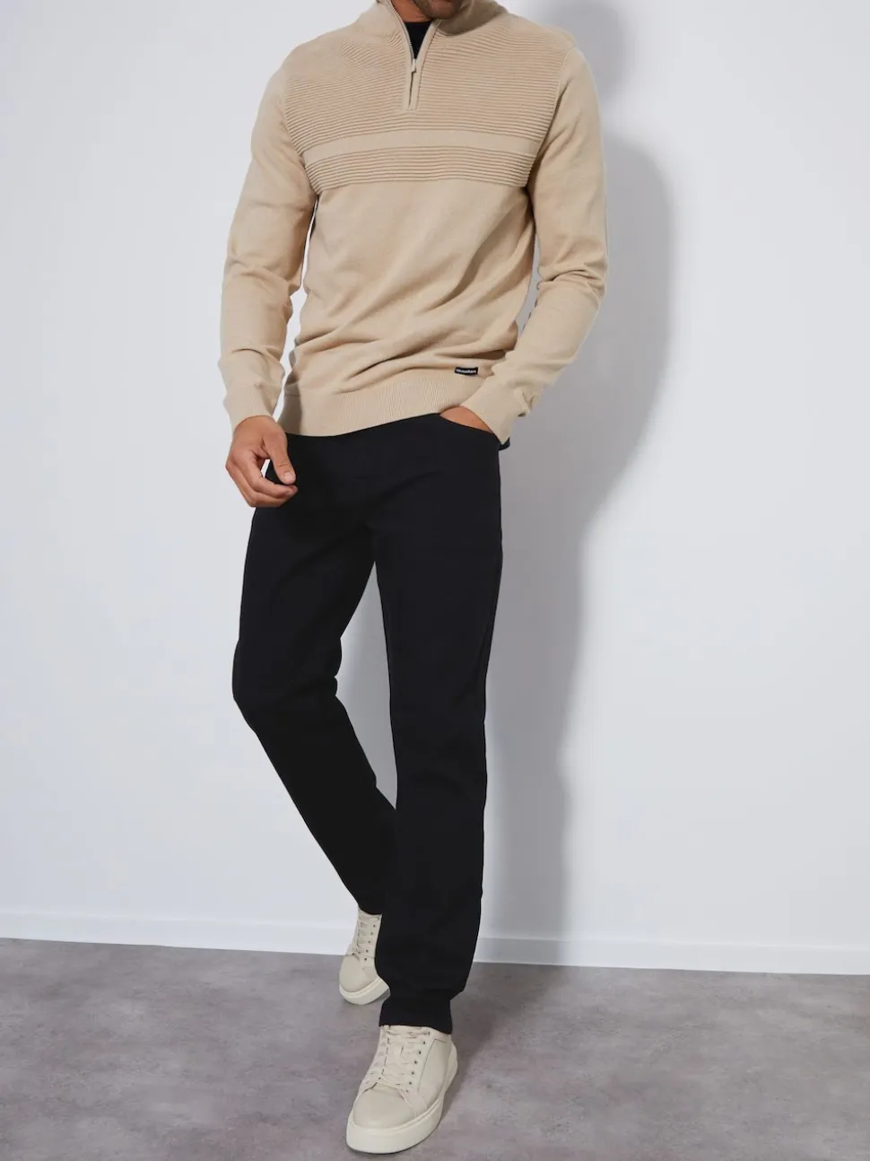 Threadbare Black Straight Fit Jeans With Stretch
