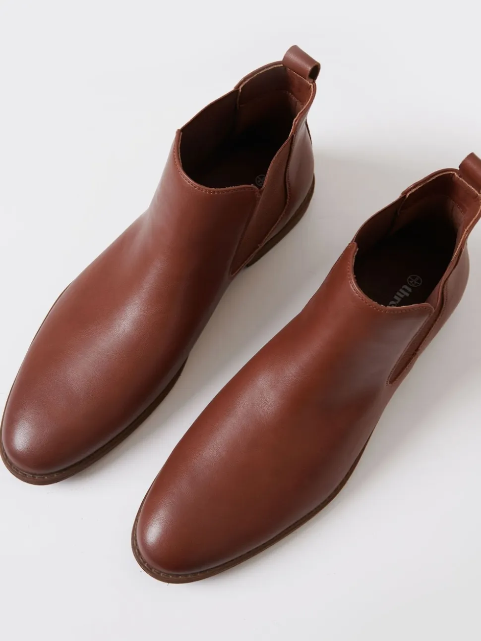 Threadbare Brown Chelsea Boots