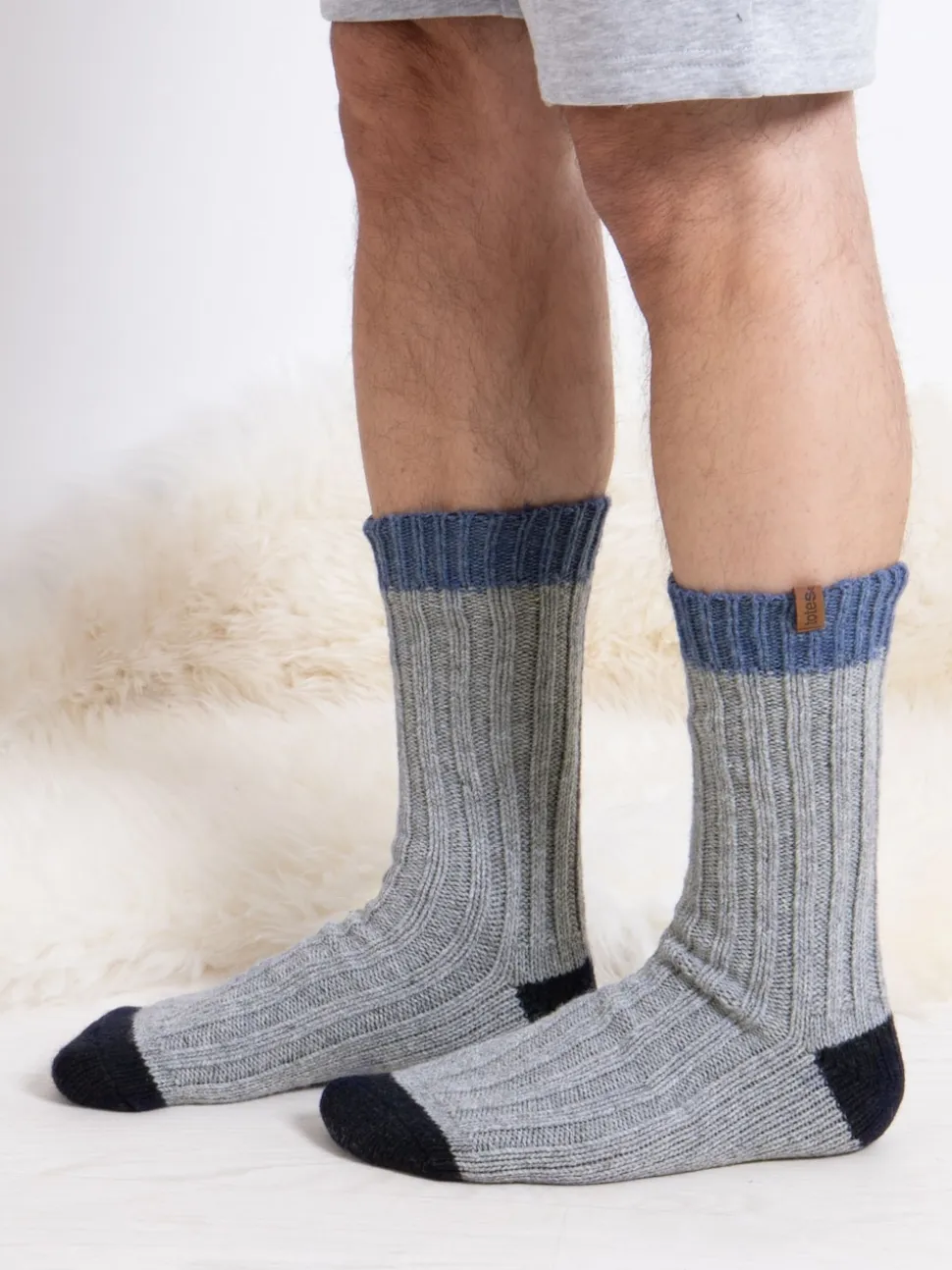 Totes Blue Mens Chunky Twist Wool Blend Winter Boot Socks 2 Pack