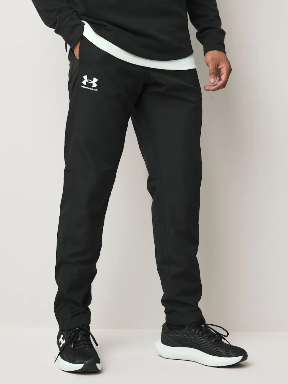 Under Armour Black Rival Woven Windbreaker Pant