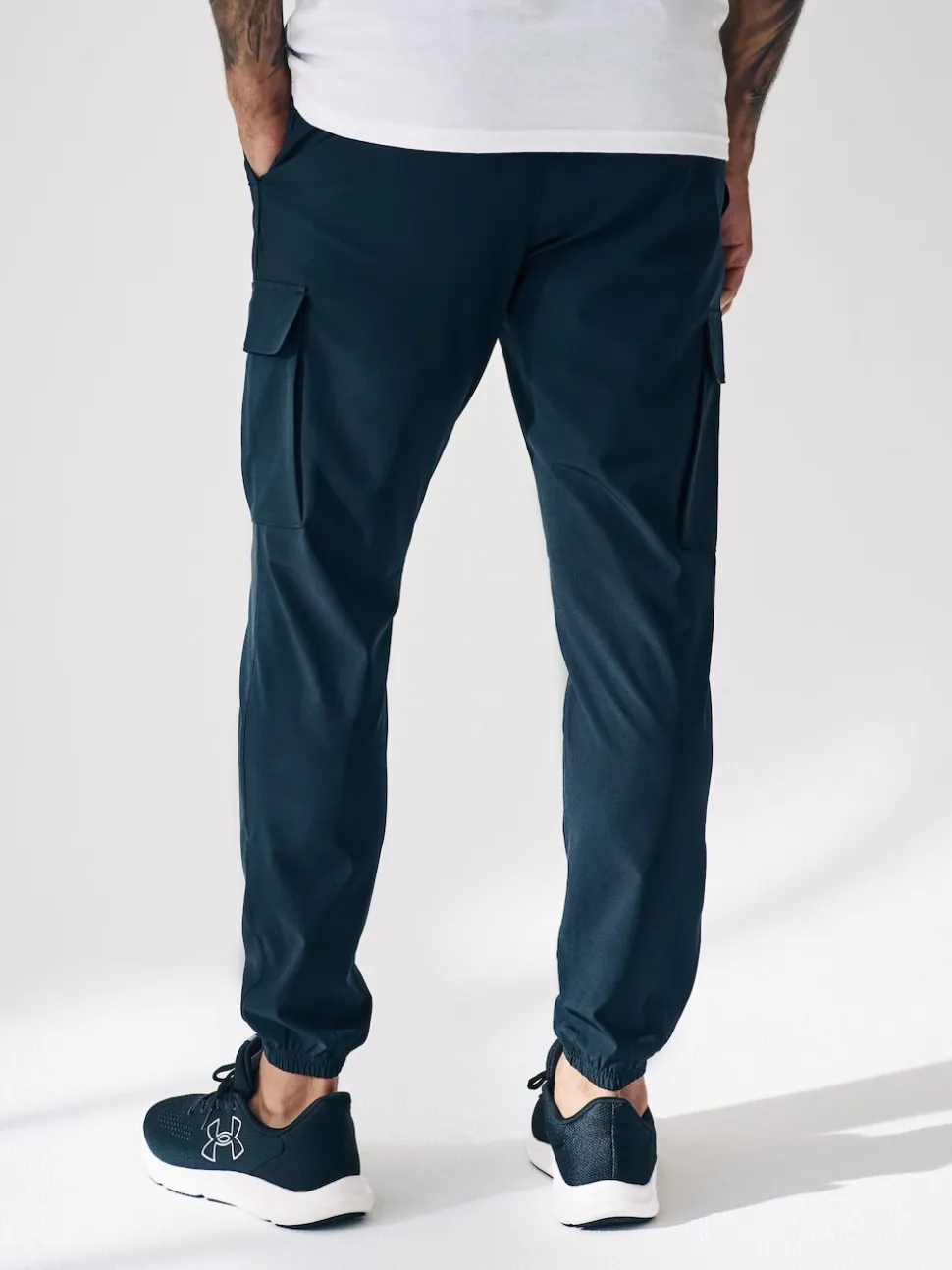 Under Armour Black Vibe Woven Cargo Pants