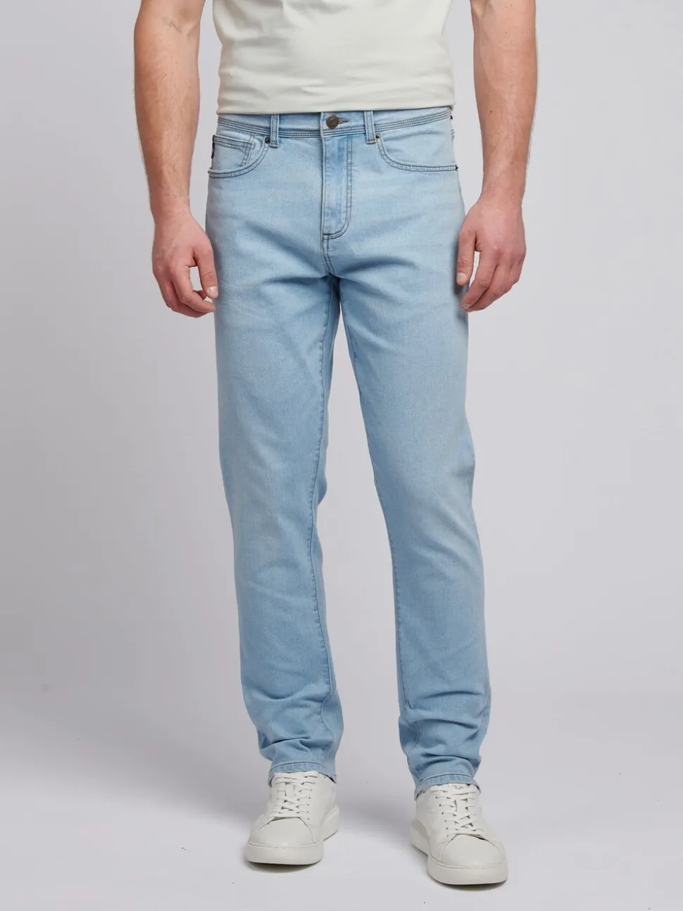 U.S. Polo Assn. Light Blue Mens Classic Fit Jeans