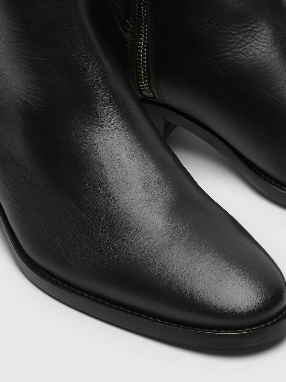 Walk London Black Leather Hoxton Zip Boots