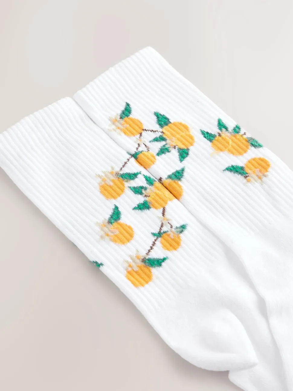 White Fruit Pattern Embroidered Sports Socks 4 Pack