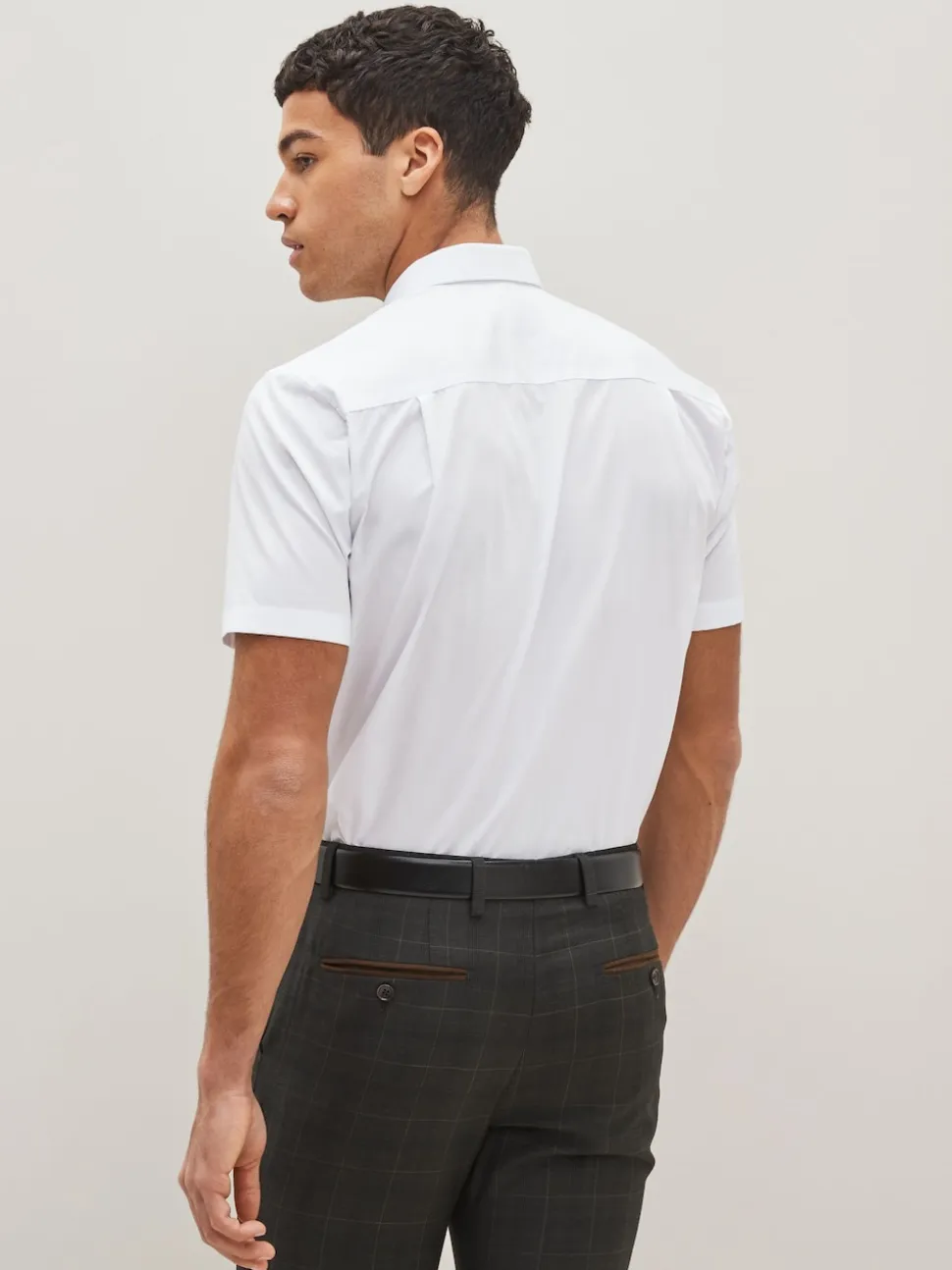 White Regular Fit Easy Care Smart Shirt
