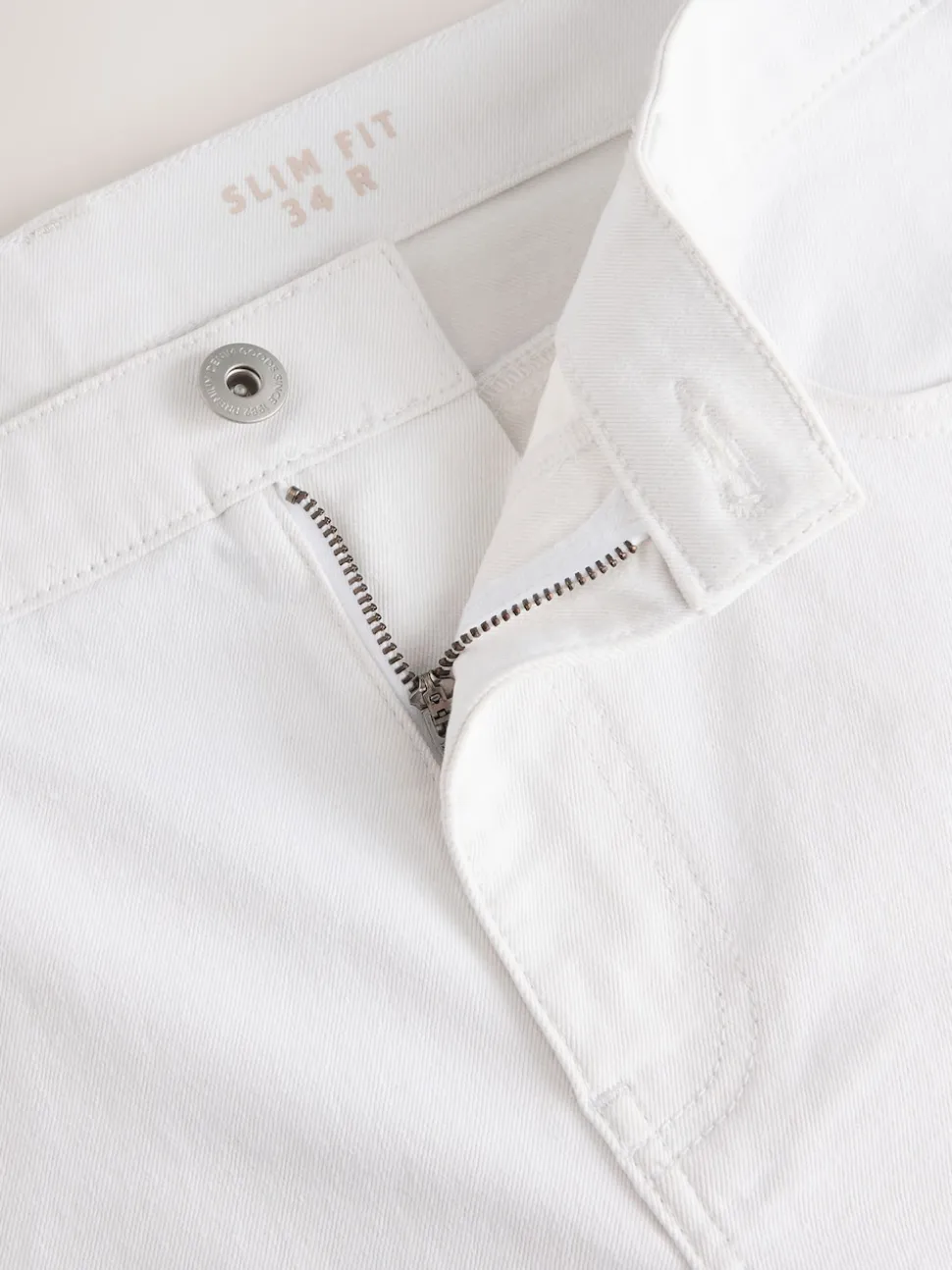 White Slim Fit Essential Stretch Jeans
