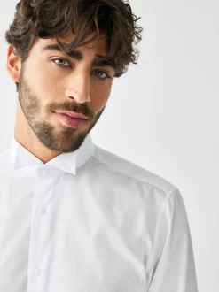 White Slim Fit Textured Wing Collar Dress Shirt