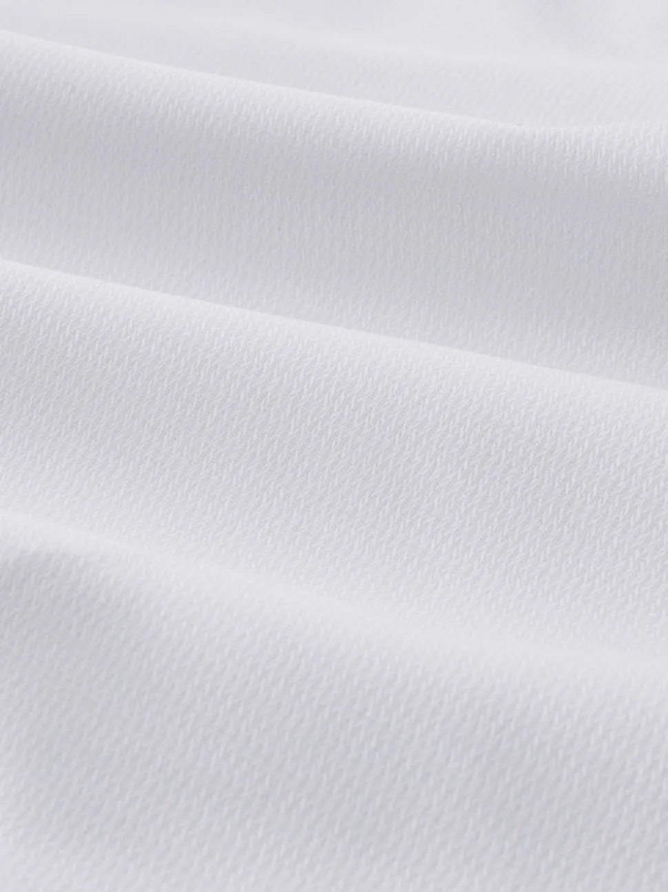 White Slim Fit Textured Wing Collar Dress Shirt