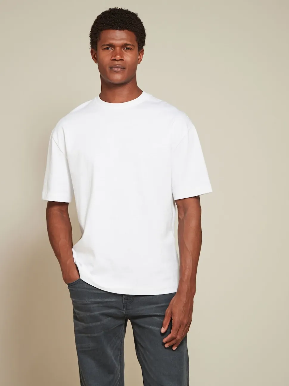 White/Black/Navy Relaxed Fit Heavyweight T-Shirts 3 Pack