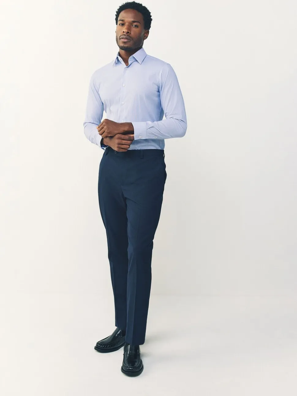 White/Blue Fine Stripe Muscle Fit Motionflex Textured Shirt