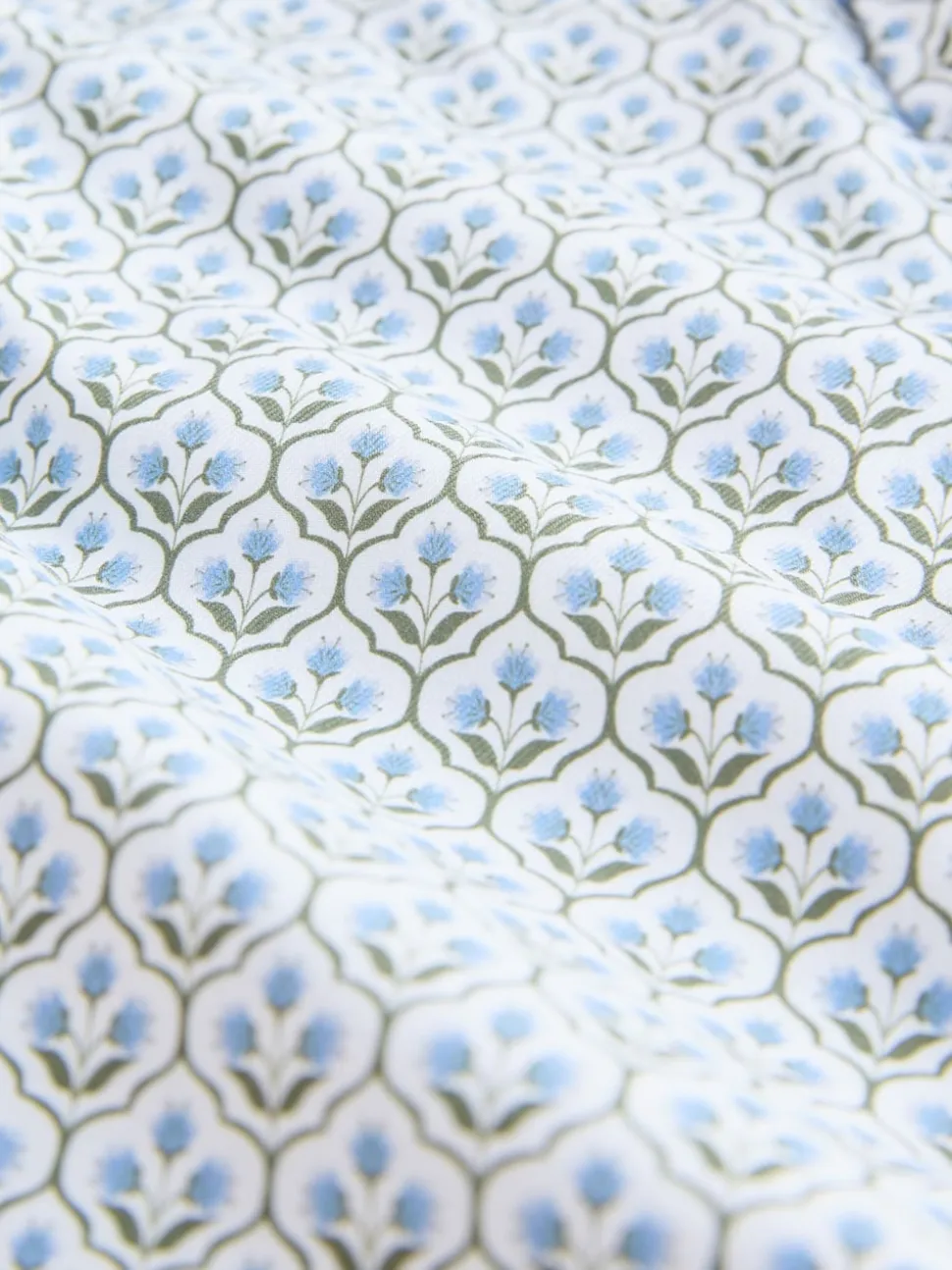White/Blue Floral Trellis Regular Fit Long Sleeve Print Shirt